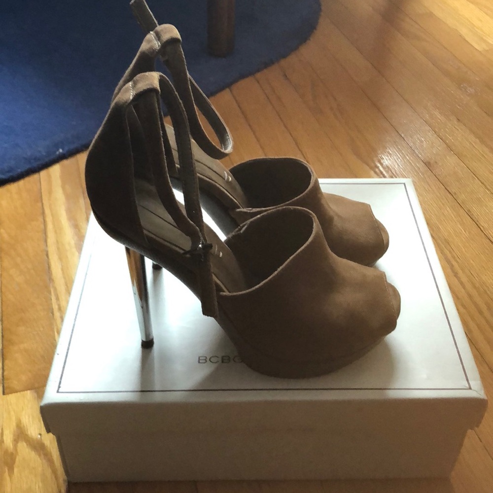 BCBGMaxAzria heels